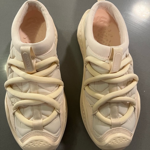 Hoka Ora Pimo Recovery Sneaker-NEW-size 10.5 - Picture 7 of 11